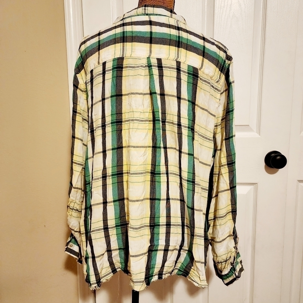 Cato Plaid Flannel Shirt Long Roll-Tab Sleeves Frayed Hem 26/28W Plus Size EUC - Picture 3 of 11